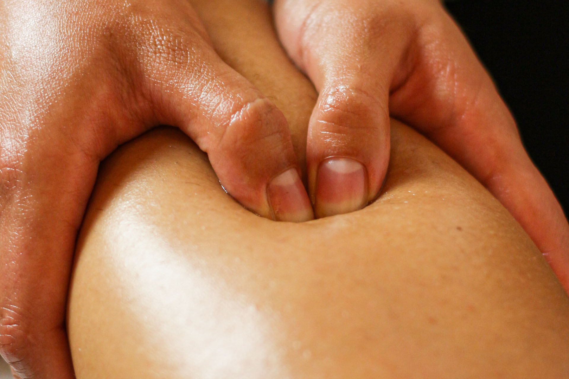 Deep tissue massage (3)